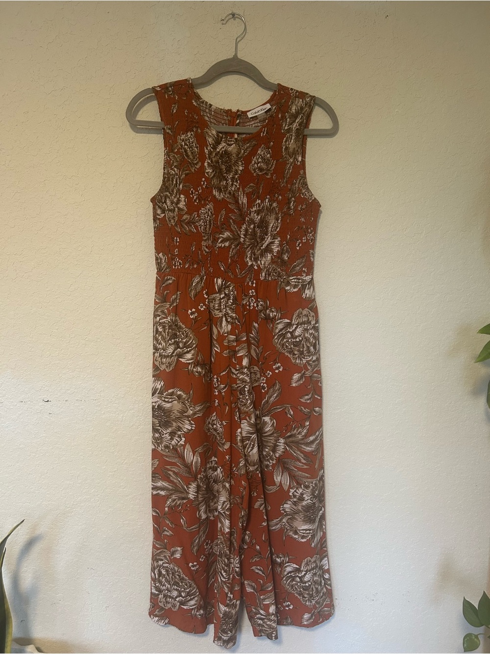 Calvin Klein Sleeveless Rust Floral Wide Leg Cropped Jumpsuit, Smocked Bodice - Picture 2 of 11